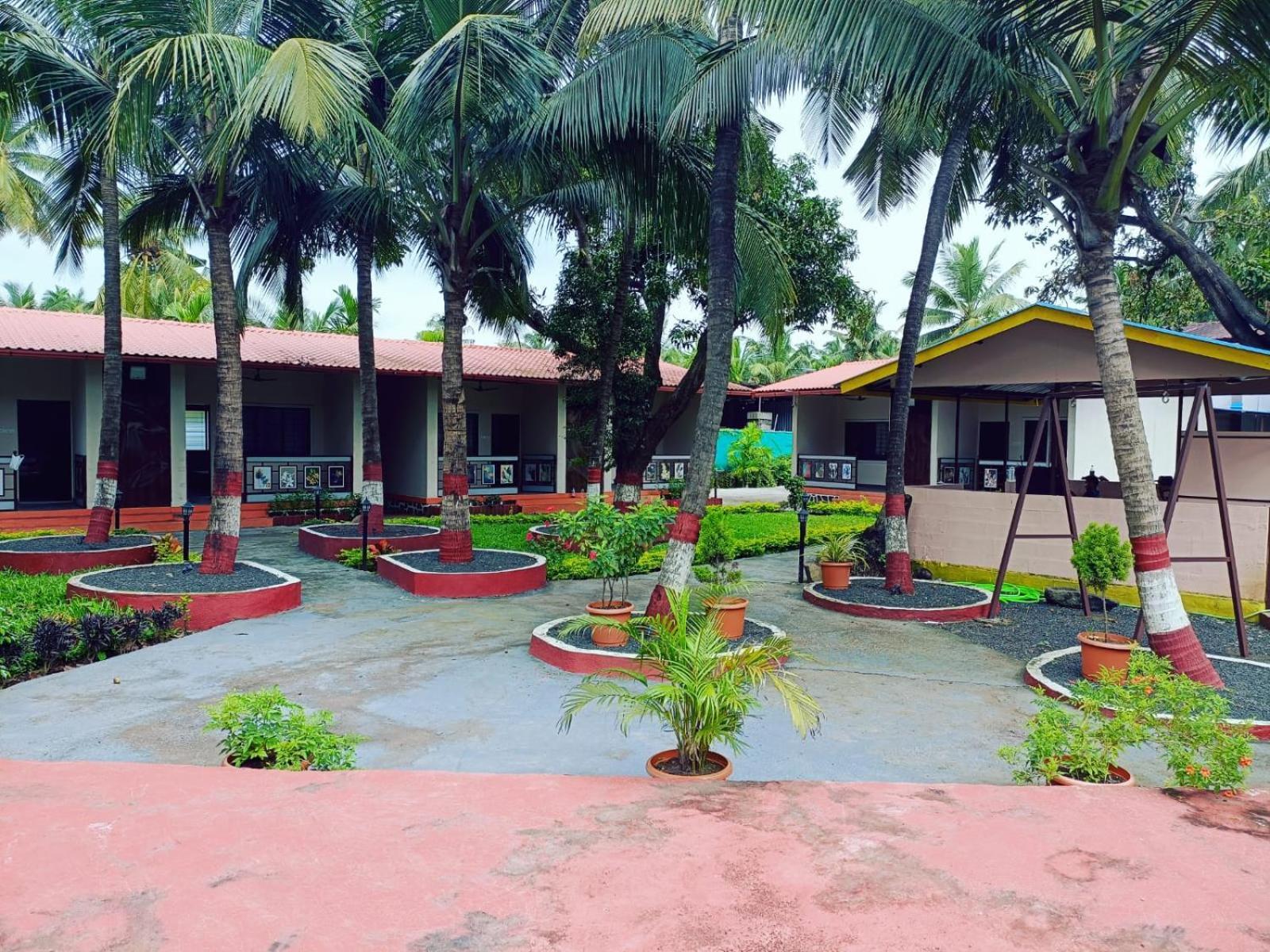 מלון אליבג Happy Holiday Alibaug מראה חיצוני תמונה